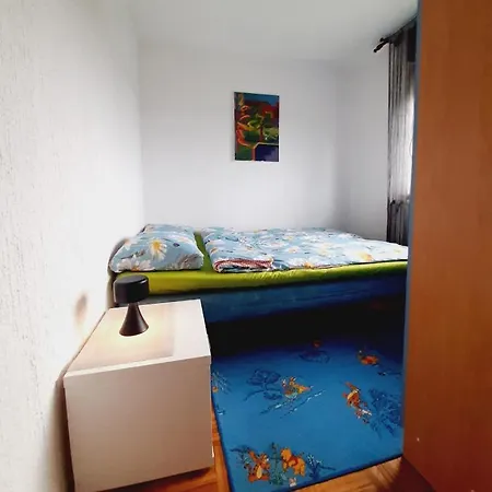 Pocitniska Hiska V Dolini Miru