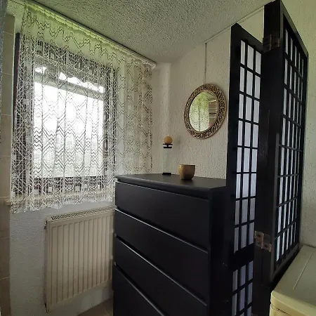 Pocitniska Hiska V Dolini Miru