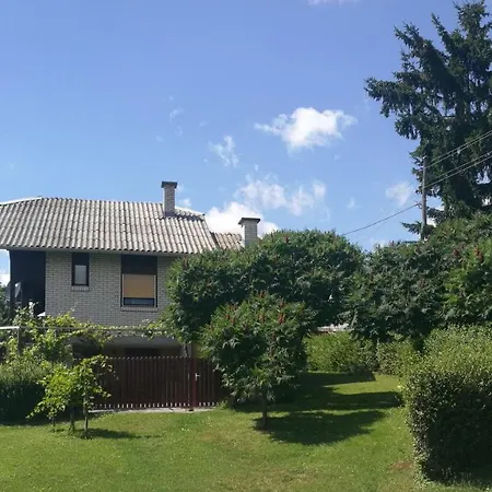 Pocitniska Hiska V Dolini Miru Holiday home